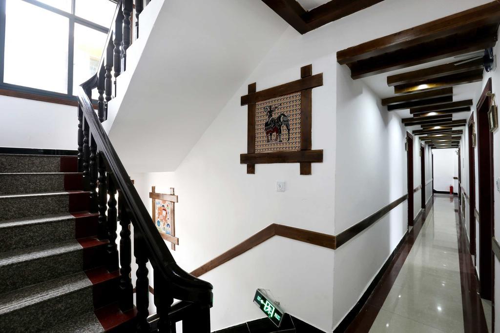 Bugu Hostel Wulingyuan Exteriér fotografie